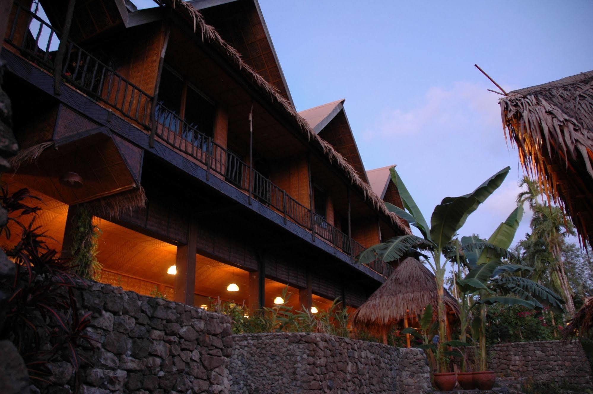 Palau Plantation Resort Koror Esterno foto