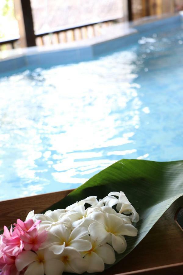Palau Plantation Resort Koror Esterno foto